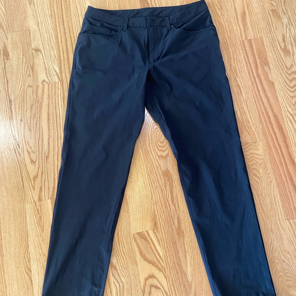 Lululemon Men’s Black ABC 5-Pocket Pants 34L